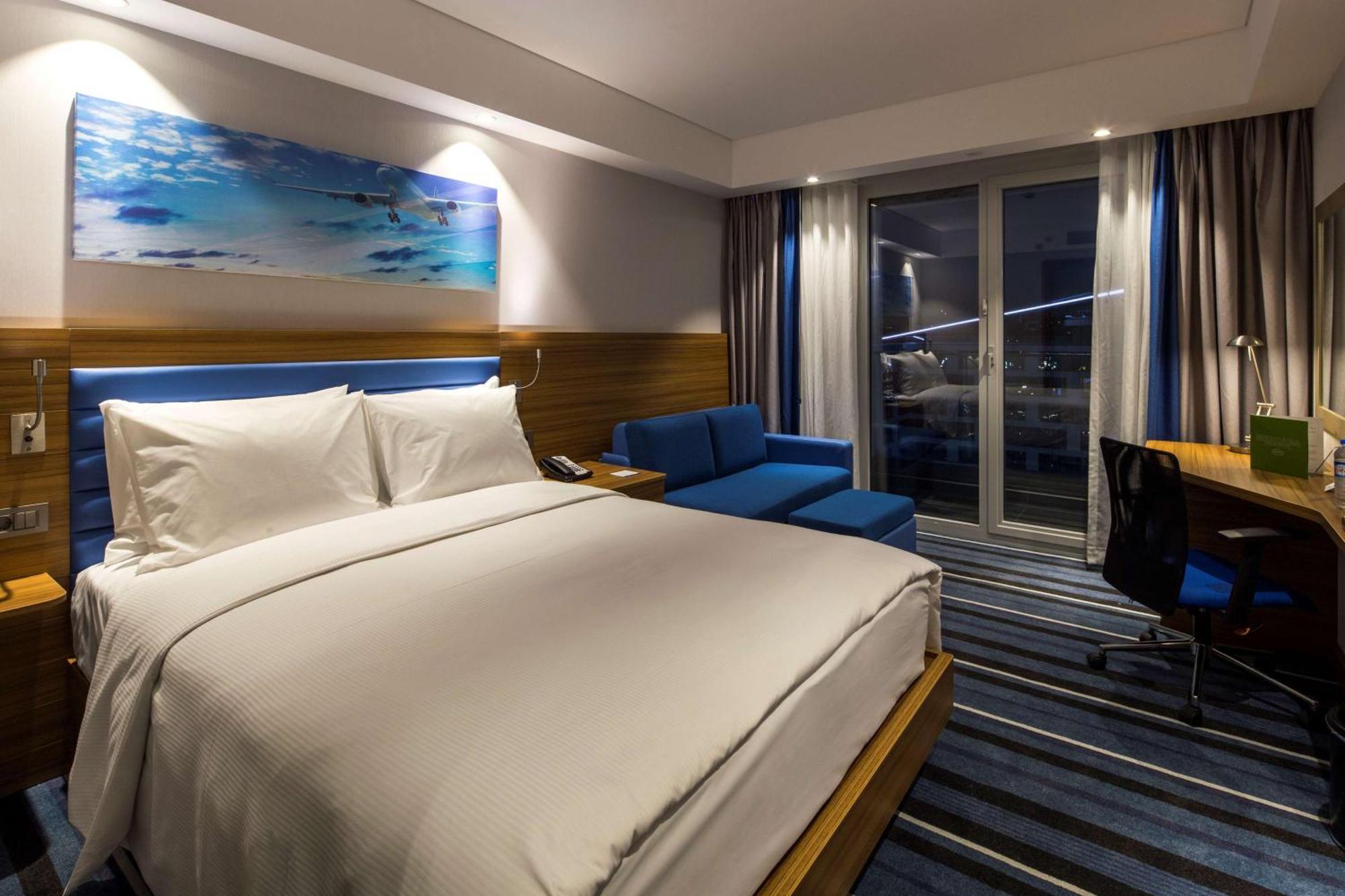 Hampton By Hilton Istanbul Kurtkoy Istambul Exterior foto