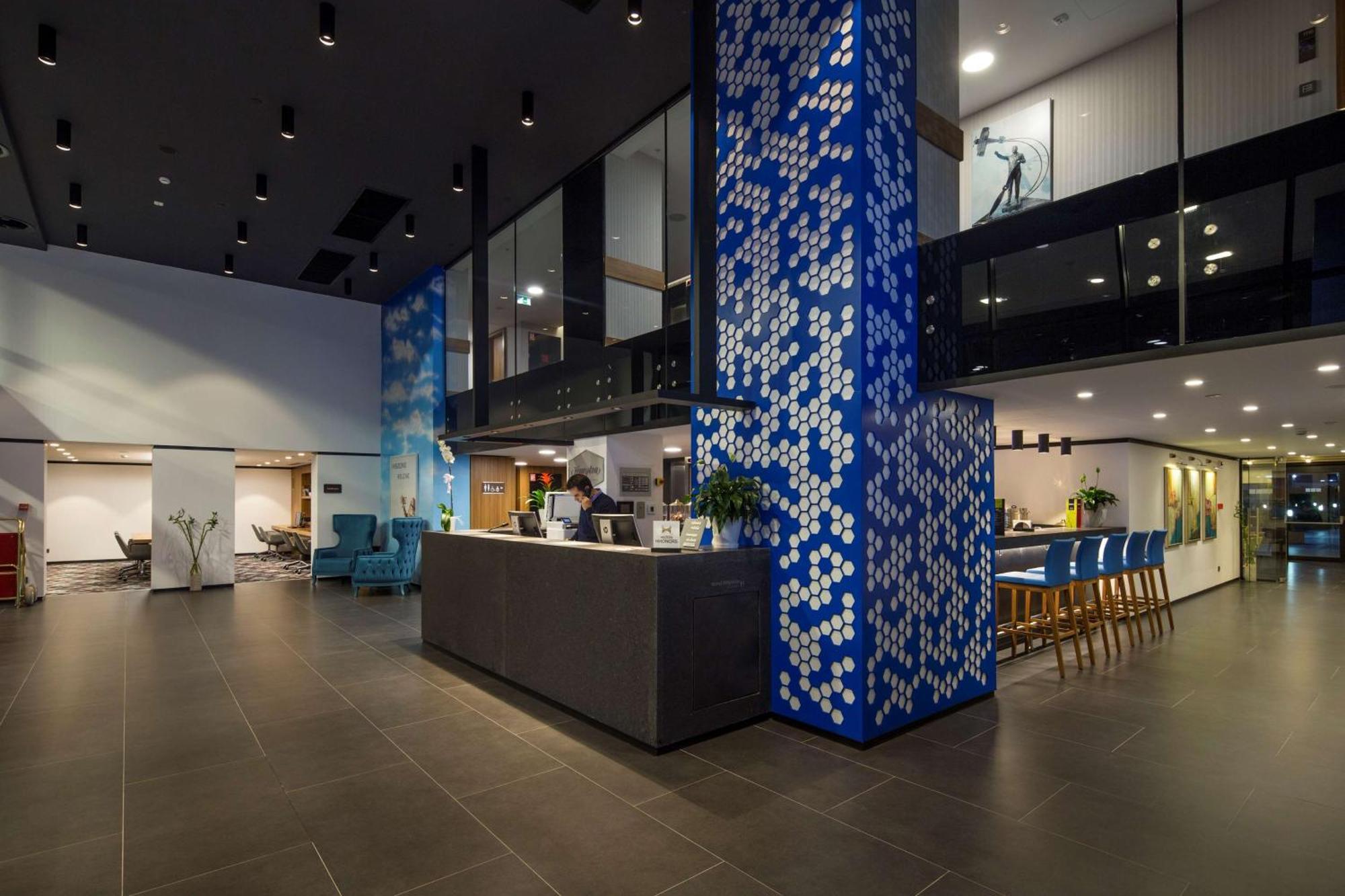 Hampton By Hilton Istanbul Kurtkoy Istambul Exterior foto