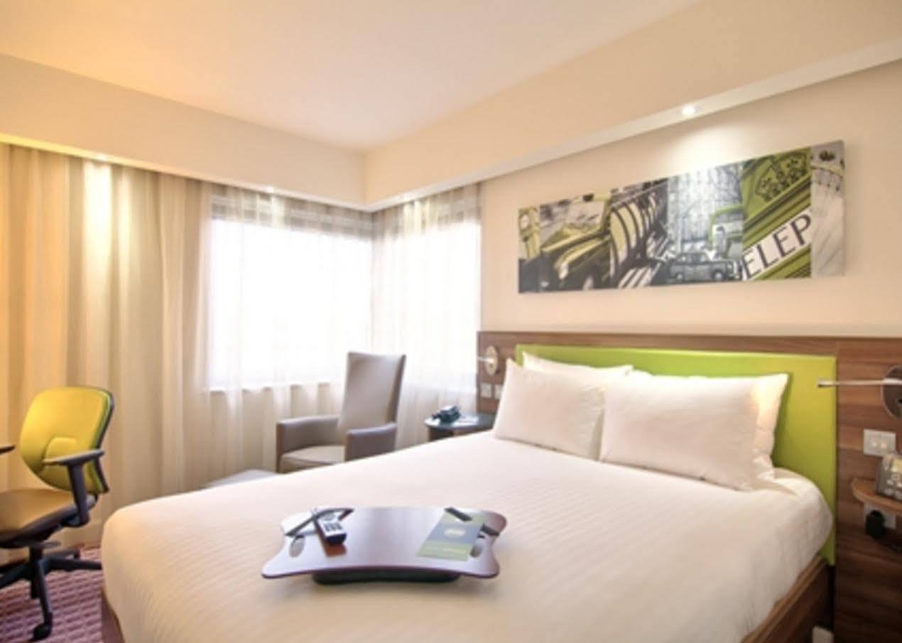 Hampton By Hilton Istanbul Kurtkoy Istambul Exterior foto